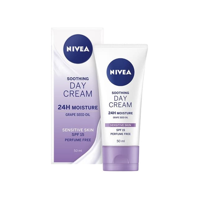 NIVEA SOOTHING DAY CREAM